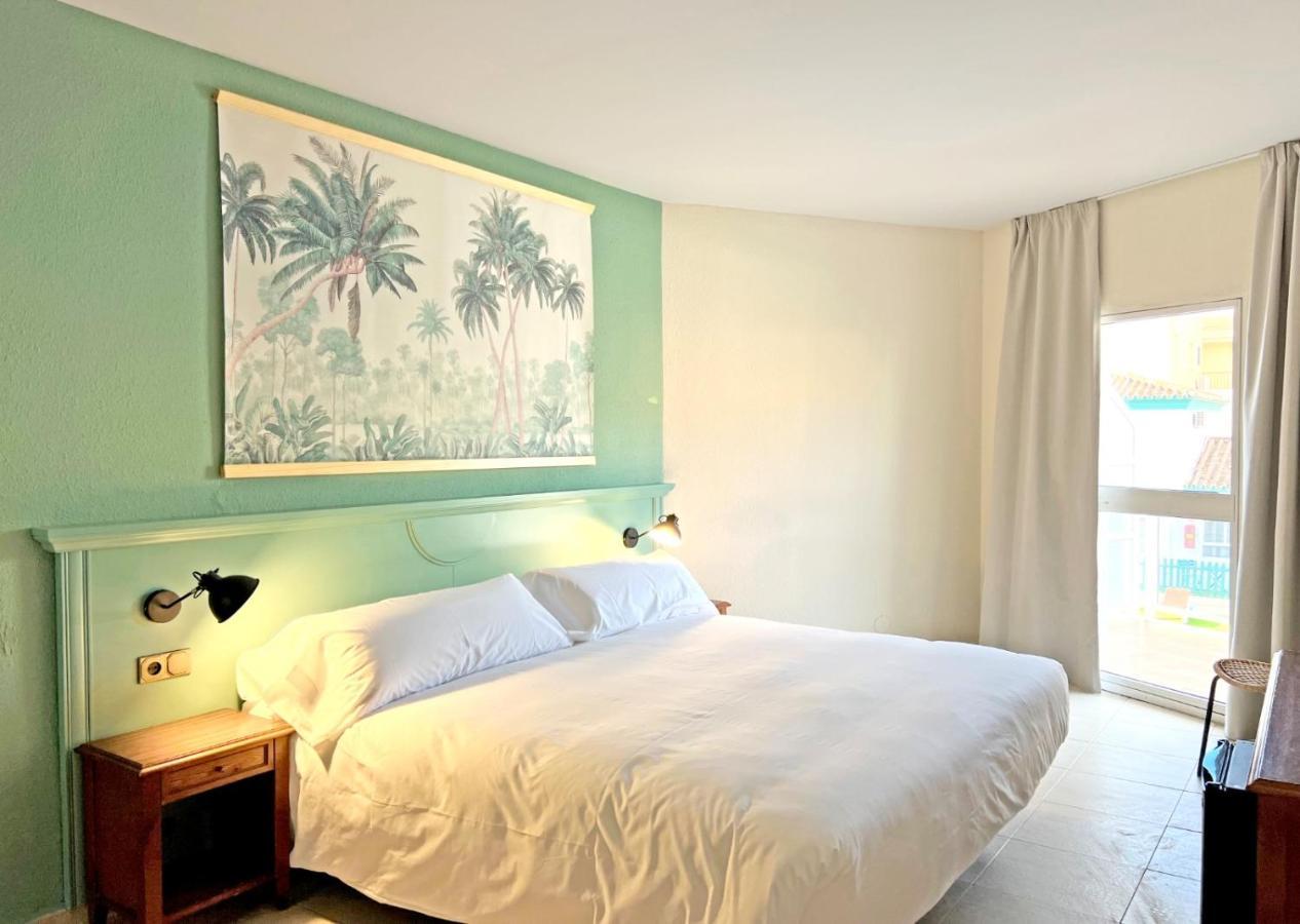 Hotel Moon Dreams Fuengirola Exterior foto