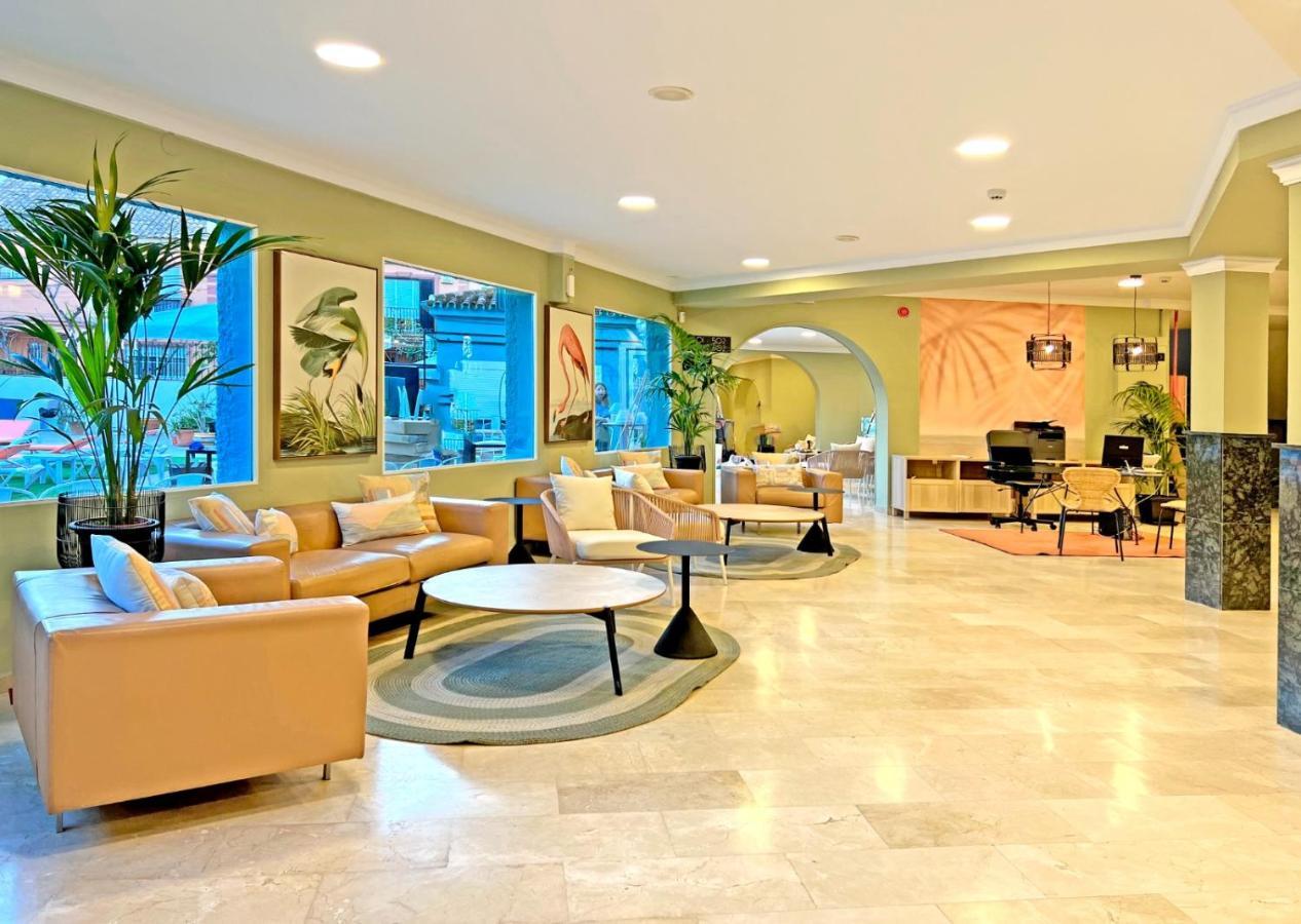Hotel Moon Dreams Fuengirola Exterior foto